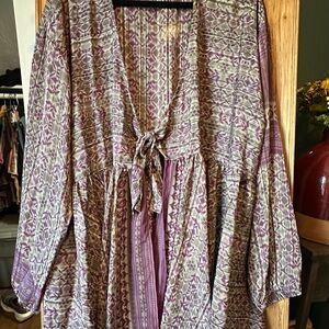 Shortie silk spellbound kimono from Kantha bae